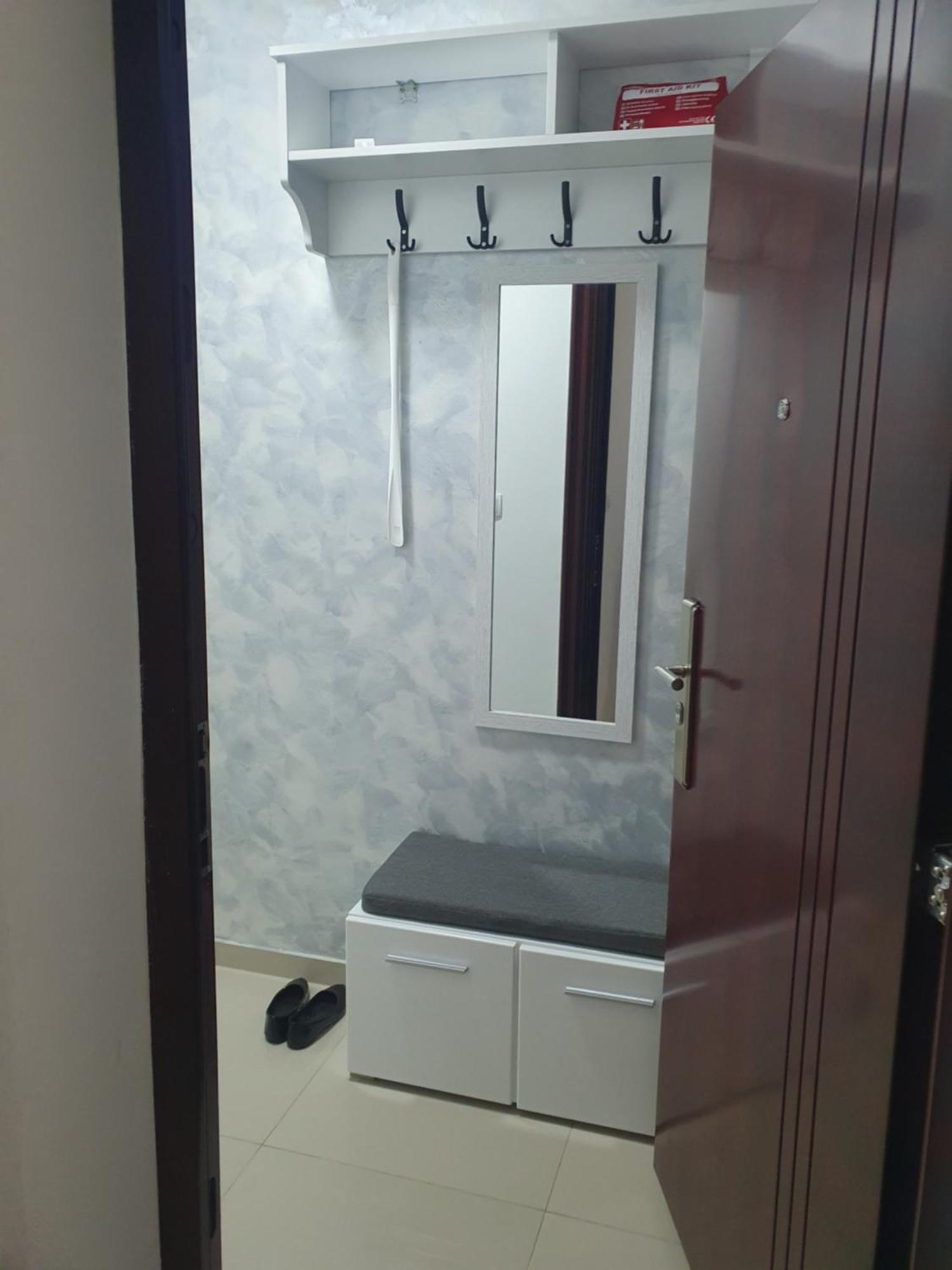 Lux Trosoban Sremska Mitrovica