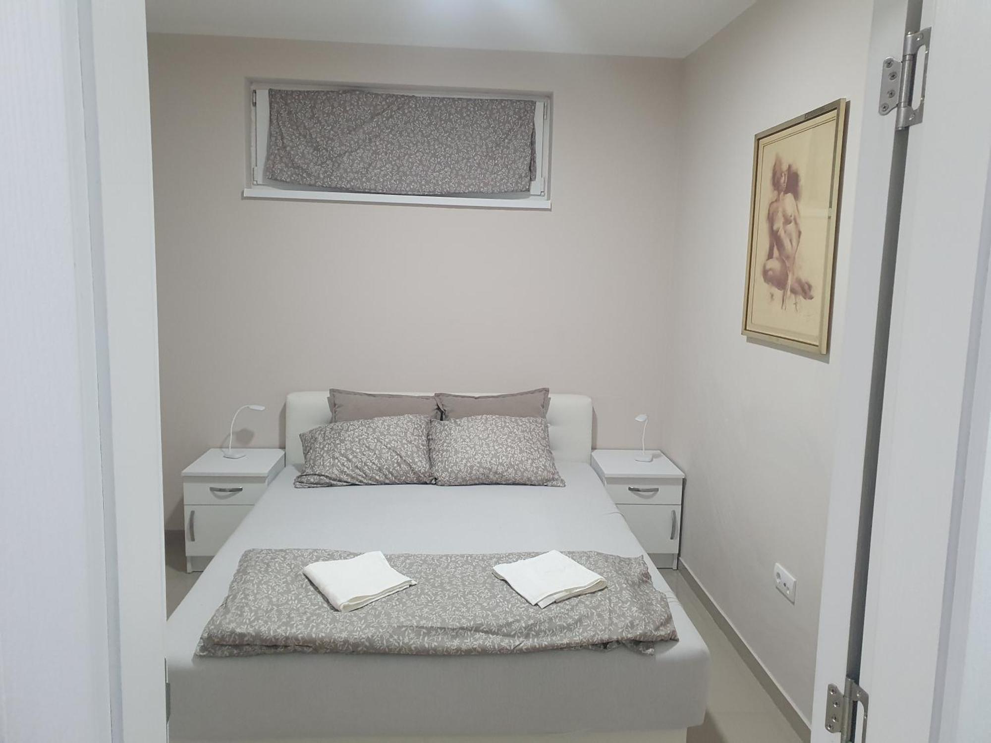 Lux Trosoban Apartment Sremska Mitrovica